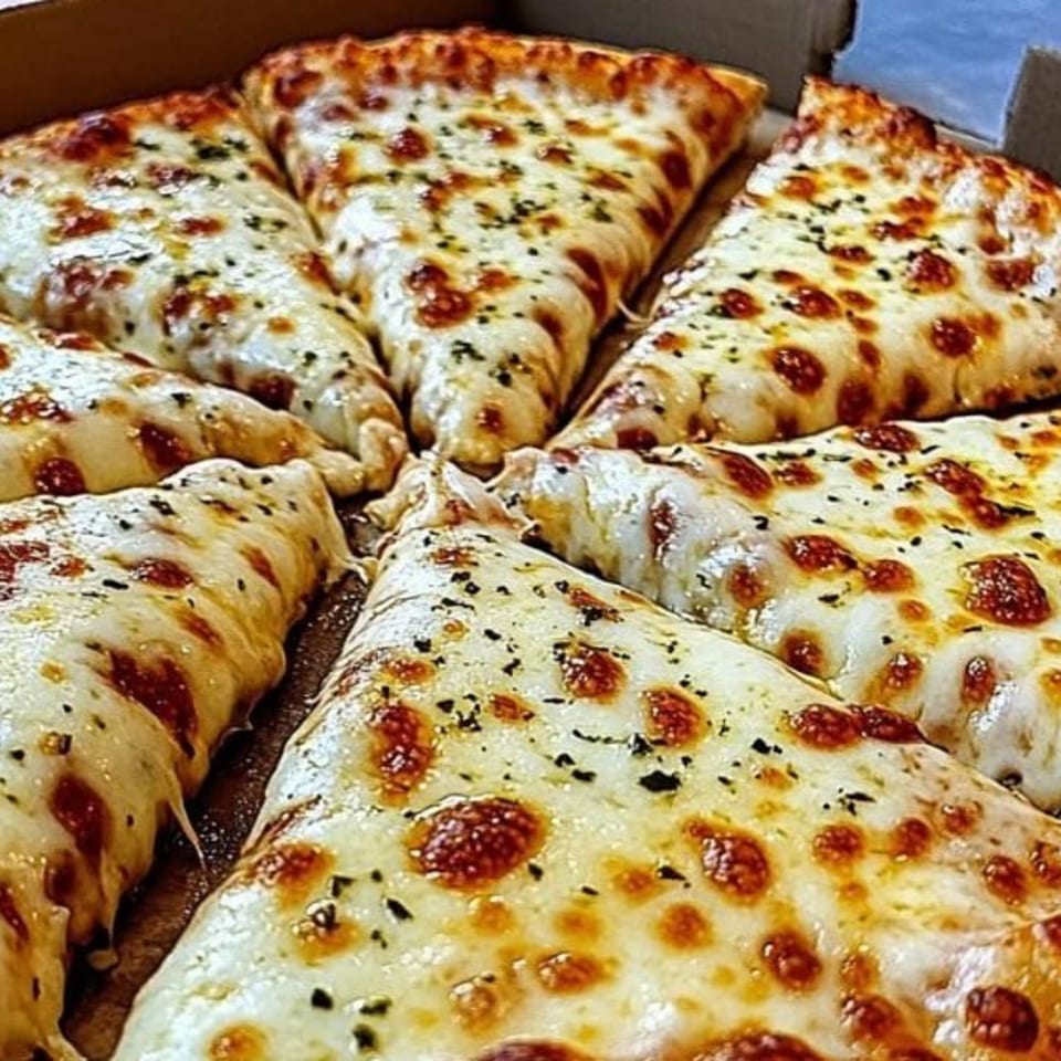 Delicious Cheese Pizza Options