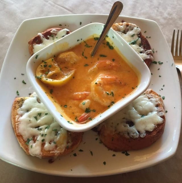 Diablo Shrimp Served with Cheesy Garlic Bread for Dippin’.