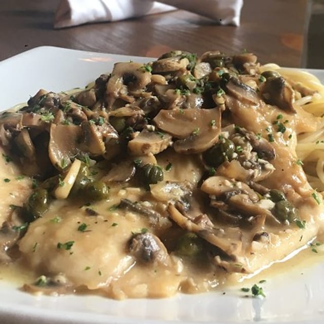 Chicken Piccata with Pasta - Tray for 10 people.