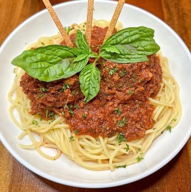 Full Pasta Marinara.