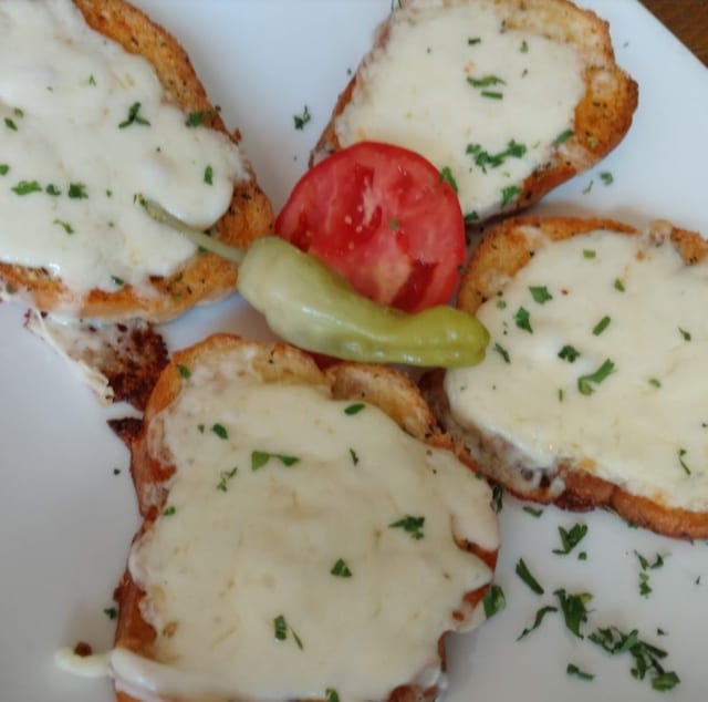 Cheesy Bread.